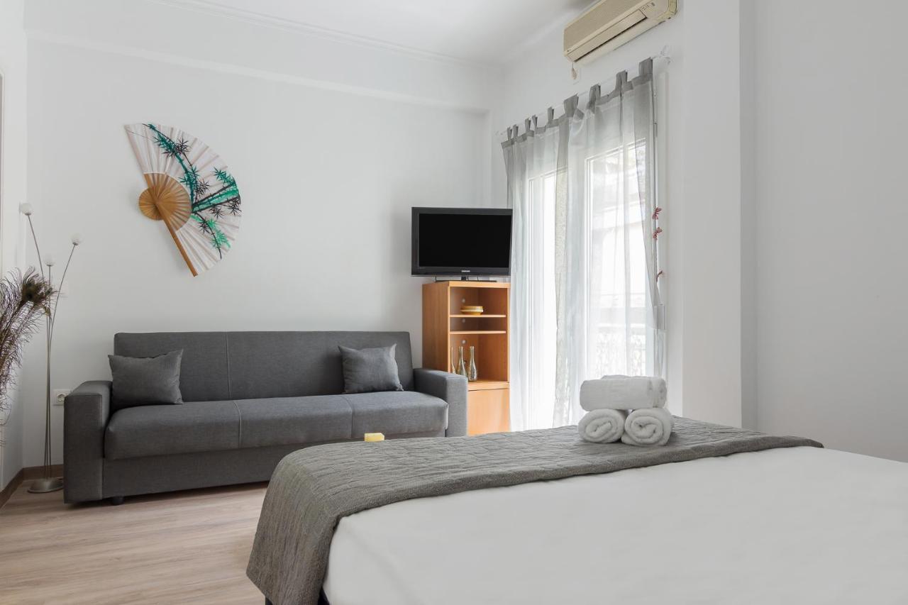 Nice Studio In Pagkrati Atenas Exterior foto